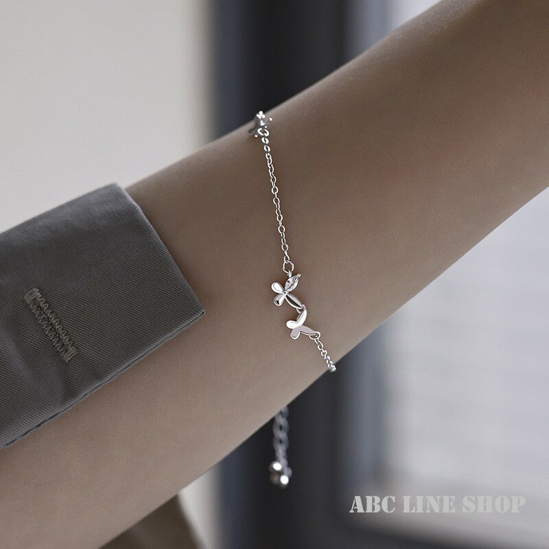 バタフライ ブレスレット レディース 小さめ 合金製 チェーン 花 蝶モチーフ かわいい ギフト