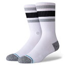 【STANCE SOCKS】 スタンス ソックス BOYD ST ソックス A556A20BOS#WHT WHITE ●スタイル：クルー●機能：インフィニット●素材：コームドコットンブレンドコーデしやすいシンプルデザインに耐久性をプラス上質のコームドコットンを使用し、柔らかで滑らかな肌触りを。磨耗の激しいつま先とかかと部分には、スタンス独自の優れた耐久性を持つ新素材『インフィニット』を採用。通常のモデルより5倍の耐久性を実現しました。深いヒールポケットと伸縮性のあるアーチサポートが極上のフィット感を生み出し、1日中快適に過ごせる履き心地に仕上げました。 サイズ目安はこちら 【サイズ目安】Sサイズ＝22cm〜24.5cmMサイズ＝24cm〜26cm Lサイズ＝25.5cm〜29cm上記サイズ表は各部位の目安寸法となります。製品の仕上がり寸法ではございません。こちらの商品は商品不良を除く返品・交換はお受け致しかねます。商品を入れる袋が破損していた場合、代用（他メーカーを含）の袋を使用する場合がございます。商品保護を主としたものですので、どうかご了承下さい。※画像はサンプルのため、若干の仕様変更がある場合がございます。予めご了承下さい。 【ご購入前に必ずこちらをご確認ください。 】 [ABCMART][ABCmart][abcmart][ABCマート][abcマート][エービーシーマート][エービーシー][エービーシー マート]