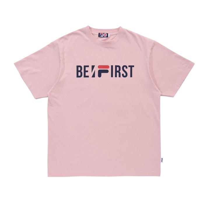  フィラ U BE:FIRSTCOLLABO LOGOTEE U BE:FIRSTCOLLABO TEE FB0781 PNK