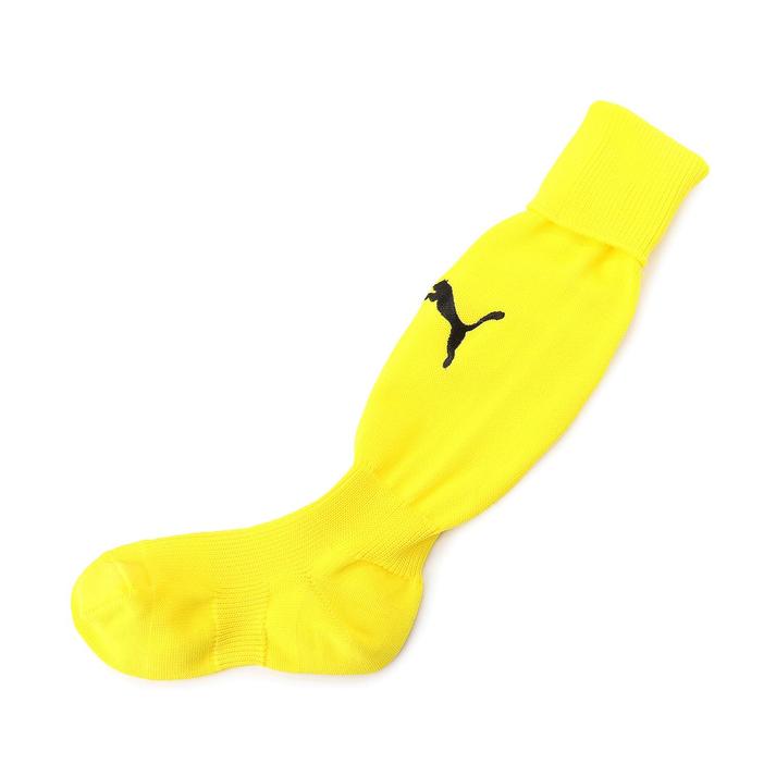 ジュニア 【PUMA】 プーマ LIGA JR. STOCKING LIGA ジュニア ストッキング 729880 07CYBER YELLOW 【ご注意】こちらの商品は弊社実店舗からも集約(入荷)するため、「靴箱の破損、色あせ、プライス貼付、剥がし跡」「靴箱内の包装用紙破れ、商品タグなどが無い状態」「履きジワやボンドの付着、若干のシミ、汚れ」が生じる場合がございます。また、正規の靴箱が著しく破損している状態時には代替の靴箱を使用する場合もございます。尚、弊社実店舗から集約しました商品は検品を行って販売可能な商品をご案内致しております。その為、商品の状態の指定はできませんので予めご了承下さい。※こちらの商品につきましては下記ご利用ガイドをご確認下さい。■ご利用ガイド TEAM LIGAコレクションのジュニア ストッキング。フロントにキャット刺繍ロゴをあしらったデザイン。アゼ無し仕様 サイズ目安はこちら 素材=コットン（=綿）・ポリエステル・その他上記サイズ表は各部位の目安寸法となります。製品の仕上がり寸法ではございません。こちらの商品は商品不良を除く返品・交換はお受け致しかねます。商品を入れる袋が破損していた場合、代用（他メーカーを含）の袋を使用する場合がございます。商品保護を主としたものですので、どうかご了承下さい。 【ご購入前に必ずこちらをご確認ください。 】 [ABCMART][ABCmart][abcmart][ABCマート][abcマート][エービーシーマート][エービーシー][エービーシー マート]