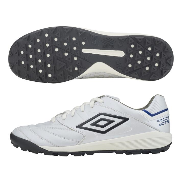 【UMBRO】 アンブロ ACCERATOR KTS TR アクセレイター KTS TR UU2SJB12WB WHITE/BLACK KTSターフトレーニングのワイドラストバージョン柔らかさと足なじみの良いKTSアッパーを採用。履き心地と耐久性を両立させています。SUPPORT YOUR INSIDEをコンセプトに企画したジャパン企画『ACCERATOR』シリーズのKTSアッパーモデルトレーニングシューズ。ジャパン企画のワイドラスト。指先まで自然に動かせる様に契約選手のアドバイスで設計したアッパーステッチを配置。ロングパイル人工芝、ハードグランド対応のターフソール。クッション性を考慮した厚みのあるミッドソールを搭載。軽量で水に強く、反発性ある中底素材を採用。約250g(27.0cmで計測)【対応グラウンド】土・人工芝・天然芝グラウンド サイズ目安はこちら 【サイズ目安】(個人差がございますので、あくまでも目安とお考え下さい。)このシューズの作りは標準です。素材=人工皮革（=合成皮革）・ゴム　アッパー:合成皮革　アウトソール:ゴム底 【ご購入前に必ずこちらをご確認ください。 】 [ABCMART][ABCmart][abcmart][ABCマート][abcマート][エービーシーマート][エービーシー][エービーシー マート]