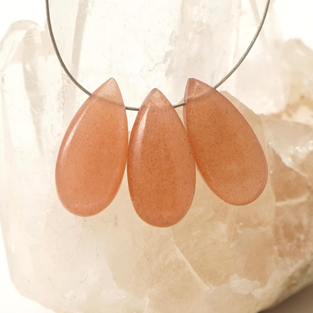 ピーチムーンストーン 15×7×5-13×7×3mm ペアシェイププレーン ビーズ 1粒売り バラ売り かわいい ぷりぷり 天然石 カットビーズ 粒 バラ 石 珠 自作 ハンドメイド アクセサリー パーツ 材料 素材 cp9s