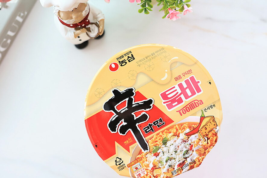 送料無料 [農心] 6個セット 辛ラーメン トゥーンバ カップ 113g ラーメン 焼きそば 炒め麺 インスタントラーメン カップラーメン カップ麺 パスタ クリーム チーズ 韓国 辛い 人気 激辛 汁なし 濃厚 もちもち アレンジ 辛さ カルボナーラ 口コミ 2