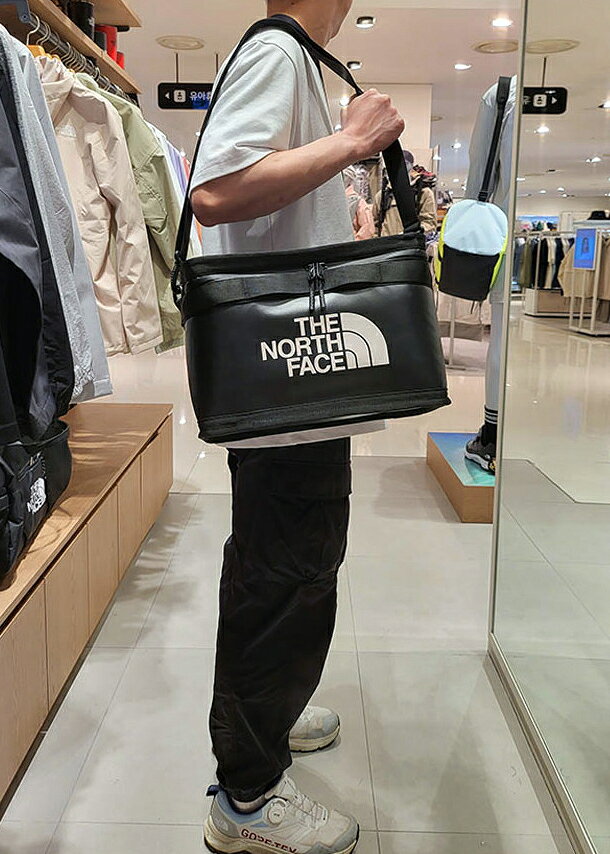 ★送料無料★THE NORTH FACE★INSULATED CAMP CROSS BAG M NN2PP07 クーラーボックス ...