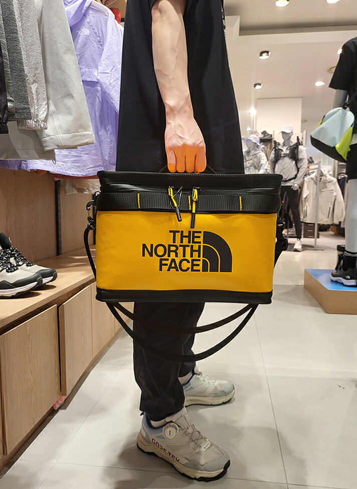 ★送料無料★THE NORTH FACE★INSULATED CAMP CROSS BAG M NN2PP07 クーラーボックス ...