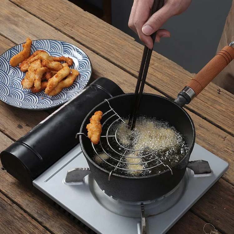 揚げ物 コンパクト収納 天ぷら鍋 IH対応 揚げ物鍋 てんぷら鍋 揚げ鍋 片手鍋 片手 揚げ鍋 片手フライ鍋 鉄鍋 揚鍋 天婦羅鍋 鉄製 ガス火対応 鍋 油切り網 キッチン ギフト 新生活 母の日 調理 蓋付き 2