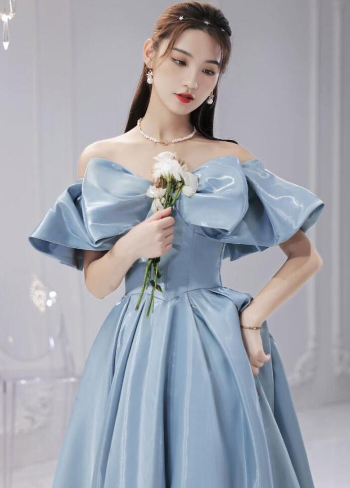 ウェディングドレス パーティードレス お花嫁ドレス ブルー オフショルダー 大きい蝶結び Aライン 編み上げ 高級感 ドレス 前撮り/後撮り ロングドレス 結婚式 挙式 ブライダル お洒落 披露宴 二次会 演奏会ドレス 舞台 ピアノ コンサート 旅行 撮影 ワンピース