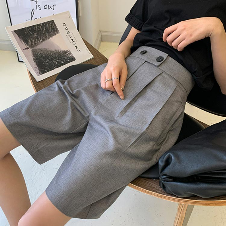 ハーフパンツ レディース ボトムス 半ズボン 膝上 ゆったり 夏パンツ 無地 シンプル 通勤 オフィス 薄手 ショートパンツ ポケット付き お洒落 きれいめ OL 女性用 カジュアルパンツ ワイドパンツ 夏服 短パン 五分丈