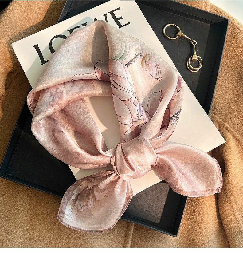 素絹 シルク スカーフ レディース 桜柄 プリント スカーフ 百搭 小さな バンダナ