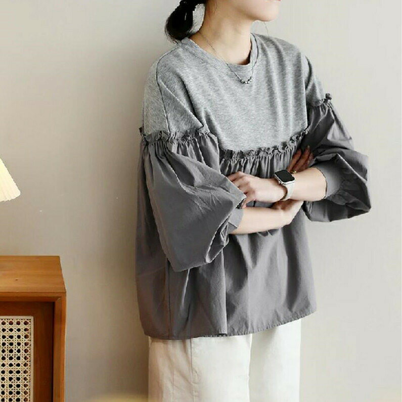Rakuten - Tシャツ 切り替え レディース 長袖 ボリューム袖 ブラウス Tシャツ ぽわん袖 異素材切り替え 春 秋 トップス ギャザー トップス ドッキング ゆったり オシャレ フェミニン シンプル 大人 カジュアル 体型カバー 20代 30代 40代