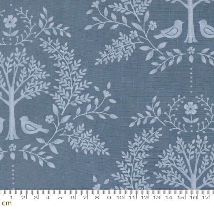 Rakuten - 【Moda-k モダ】Family Tree-56160-16(3A-08) 鳥柄 樹木柄 リーフ柄 植物柄 グレー系 ブルーグレー系 かわいい シーチング 110cm幅 パッチワーク ハンドメイド【10cm単位販売】