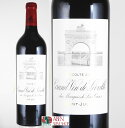 Chateau Leoville Las Case 2019 Bordeaux Red Dry シャトー　レオヴィル　ラス　カーズ 格付け ボルドー・メドック地区格付第2級（1855年） A O C サン・ジュリアン 畑位置 サン・ジュリアン村 畑面積 97ha ブドウ品種 カベルネ・ソーヴィニョン　79％／メルロ11％ ／カベルネ・フラン 10％ 収　穫 全て手摘み 熟　成 オーク樽 タイプ 赤のフルボディ 特　徴 他のサンジュリアンより腰が強くゆっくり熟成するタイプ。 非常に濃い色合いで、甘い黒い果実(チェリー、キルッシュなどの)香に加えタバコの香りやヴァニラ香など個性的な香りをもち、優雅なだけではなく濃度の濃い力強いスタイル。 料理 チーズ 牛のヒレ肉の網焼きや牛ヒレのステーキ・バターソースや赤ワインソース、牛赤身肉のカツレツなどが合う。 チーズでは、白カビソフトタイプのカマンベール、ウォッシュタイプ・ソフトのポンレヴェックやショーム、青カビタイプのスティルトンなど。 セカンド ル・プティ・リオン・デュ・マルキ・ド・ラス・カーズ ■ ご確認ください ■ 当該商品は自社販売と在庫を共有しているため、在庫更新のタイミングにより、在庫切れの場合やむをえずキャンセルさせていただく可能性があります。 様々な贈り物にご利用いただけます。 季節のご挨拶 お正月 御年賀 お年賀 御年始 母の日 父の日 初盆 御中元 お中元 残暑御見舞 残暑見舞い 敬老の日 寒中お見舞 クリスマス プレゼント お歳暮 御歳暮 春 夏 秋 冬 日常の贈り物 内祝い 御見舞 退院祝い 全快祝い 快気祝い 快気内祝い 引っ越し 志 進物 寸志 粗品 のし 熨斗 挨拶ギフト お返しギフト 新築祝い 引っ越し祝い 退職祝い ギフト お祝い 御祝い 金婚式御祝 銀婚式御祝 御結婚お祝い ご結婚御祝い 御結婚御祝 結婚祝い 結婚内祝い 結婚式 御新築祝 新築御祝 新築内祝い 祝御新築 祝御誕生日 バースデー バースディ バースディー 昇進祝い 昇格祝い 就任 御礼 お礼 謝礼 御返し お返し お祝い返し 御祝いワイン　アドヴォケイト 98　 シャトー　レオヴィル・ラス・カーズ　2019年　750ml 　サン・ジュリアンのCH．レオヴィル・ラス・カーズは、もともとはもう2つのレオヴィル、レオヴィル・ポワフェレとレオヴィル・バルトンと家族的事情から3つに分割された1つで、現在では、209エーカーにわたって所有するボルドーでも最大級の規模の シャトーで、ラトゥールに隣接する40haを超える主要なブドウ畑は絵のように美しく、囲いがあり、その風景がラベルにデザインされています。 1855年の格付け制定にて第2級に格付けされ、18世紀にサン・ジュリアンだけでなくメドック中に最高の権力を誇、1950年以来、ドロン家によって受け継がれ、現在は父ポールの後を継いだかの有名なミッシェル・ドロンが当主として、彼の意気盛んな息子のジャン・ユベールとともに現場を指揮しています。 現在のレオヴィル・ラス・カーズの成功の影には、ボルドーでも特に品質管理に厳しい、誇り高い完璧主義者としてのミッシェル・ドロンの努力の賜物で、その品質管理のための選別は特に厳しく、ヴィンテージによっては収穫量の50％以上（67％という年もある）という驚愕的な量をセカンドに回しているほどです。 第2次世界大戦以後ずっと秀逸であり続けており、産出するワインは限りなく第1級シャトーに近く、かねてより「スーパー・セカンド」という高い評価を得ています。（・・・詳細＆一覧）