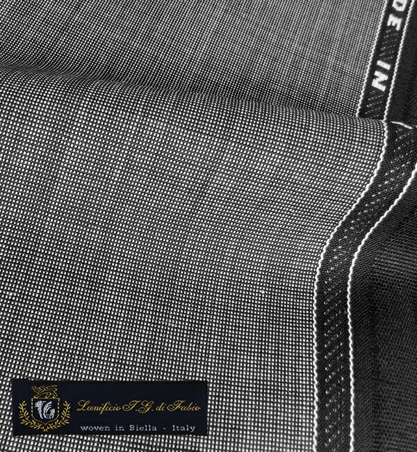 オーダースーツ  T.G. di Fabio  白×黒  ピンドット柄  ウール100% woven in Biella - Italy 