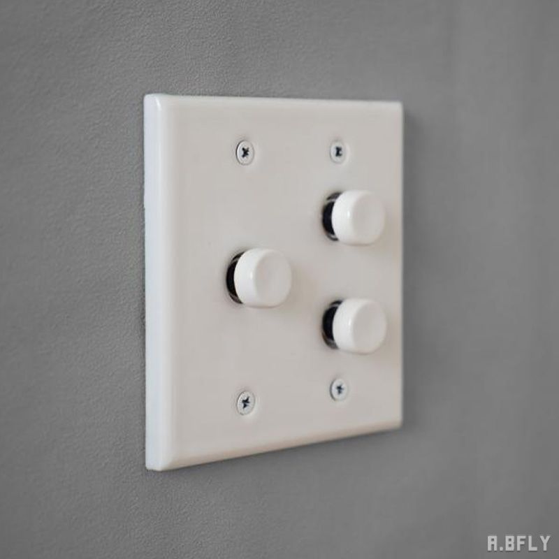 セラミックプレート プッシュ式 3スイッチ 磁器 ホワイト 白 ヨーロッパ アンティーク スイッチ 3口 プッシュスイッチ 照明 照明器具 レトロ インダストリ...