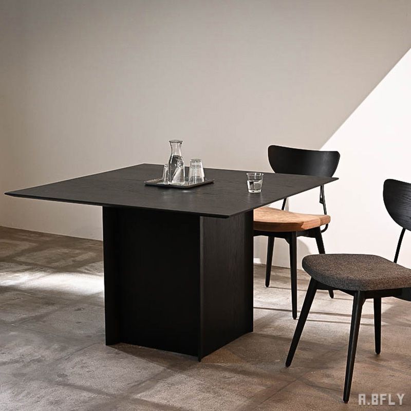 樂天商城 - ダイニングテーブル 正方形 スクエアテーブル 食卓テーブル ブラック 黒 レッドオーク オーク無垢材 天然木 高級感 重厚感 幅110 モダン スタイリッシュ シンプル インテリア デザイン 店舗什器 飲食店 四人掛け