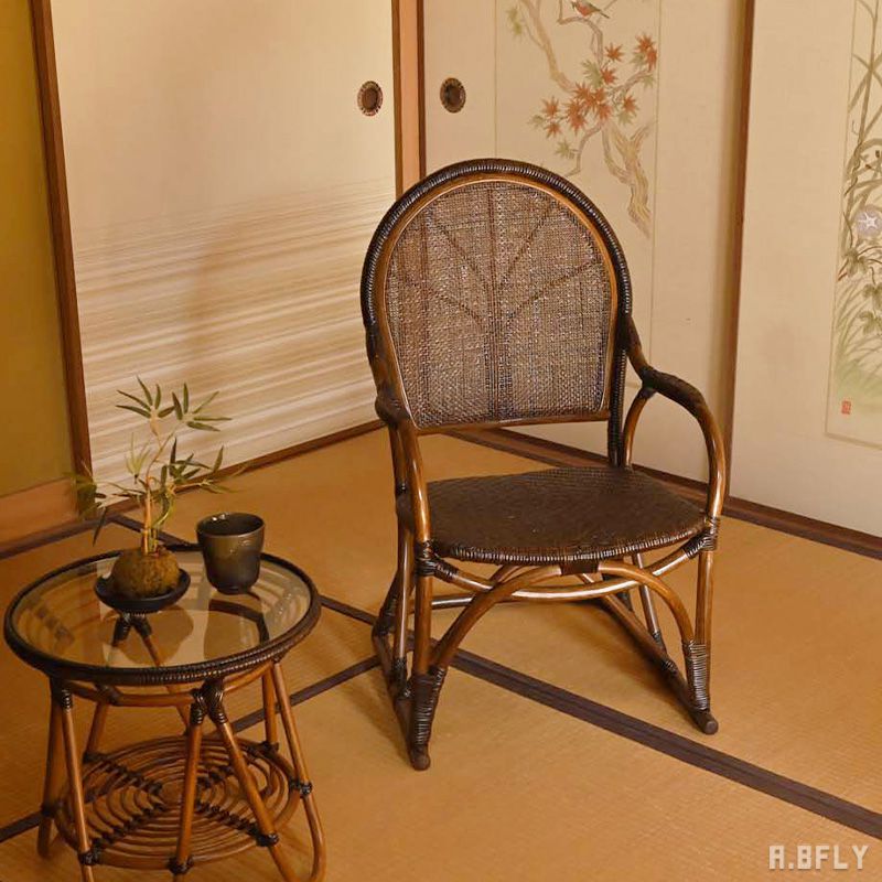 椅子 チェア ラタンチェア 籐 ラタン家具 パーソナルチェア ラウンジチェア 1人掛け 腰掛 和風 アジアンテイスト 縁側 高級家具 軽い 軽量 職人 ハンドメイド 旅館 ホテル ラウンジ ロビー 和室 贈り物 お祝い 敬老 自然素材 天然素材 ナチュラル