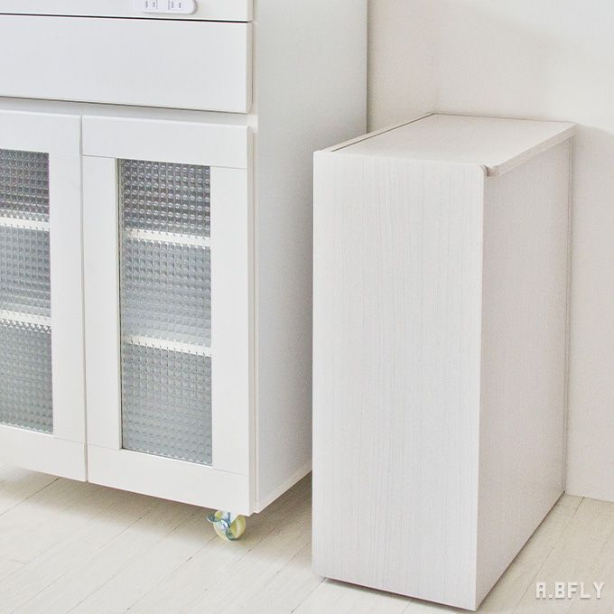 新製品 ゴミ箱 キッチンペール 木製 スタイリッシュ デザイン インテリア 45l キャスター付き 移動 蓋 縦置き 隙間 省スペース シンプル 北欧テイスト ホワイト 木目 おしゃれ 45リットル スリム ちょいキズ特価 ゴミ箱インテリア 寝具 収納 Estudioflume Com