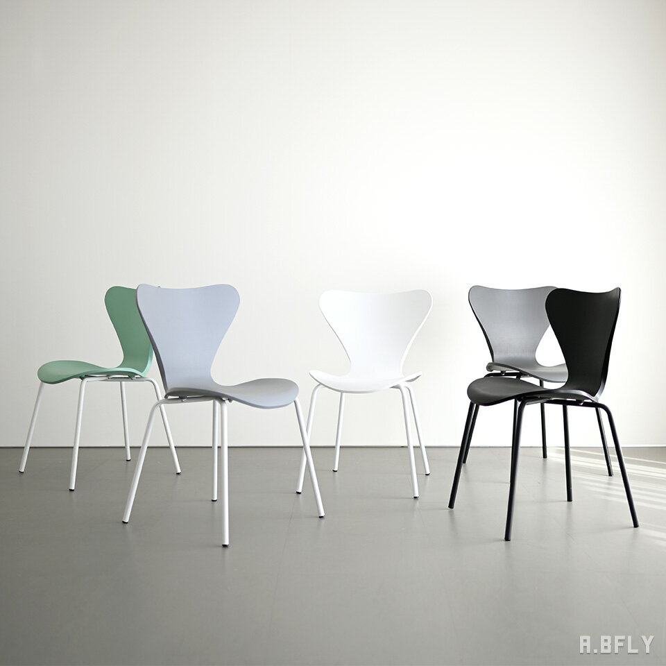 【2脚セット / 4脚セット】スタッキングチェア 包み込む座り心地 セブンチェアリプロダクト 木目調 樹脂座面 ポリプロピレン PP 曲線フォルム スチール脚 4脚スタッキング 省スペース ダイニングチェア デスクチェア カフェチェア 在宅ワーク 北欧 モダン おしゃれ 椅子 イス