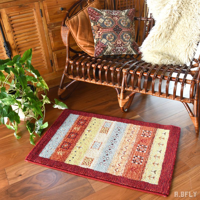 樂天商城 - 【ベルギー製】ウィルトン織絨毯 ギャベ柄 ラグ カーペット ラグマット マット 絨毯 じゅうたん 敷物 レトロ アンティーク リビング ダイニング 新生活 長方形 オールシーズン 丈夫 耐久性 玄関 デスク下 キッチン 北欧 ペルシャンギャッベ