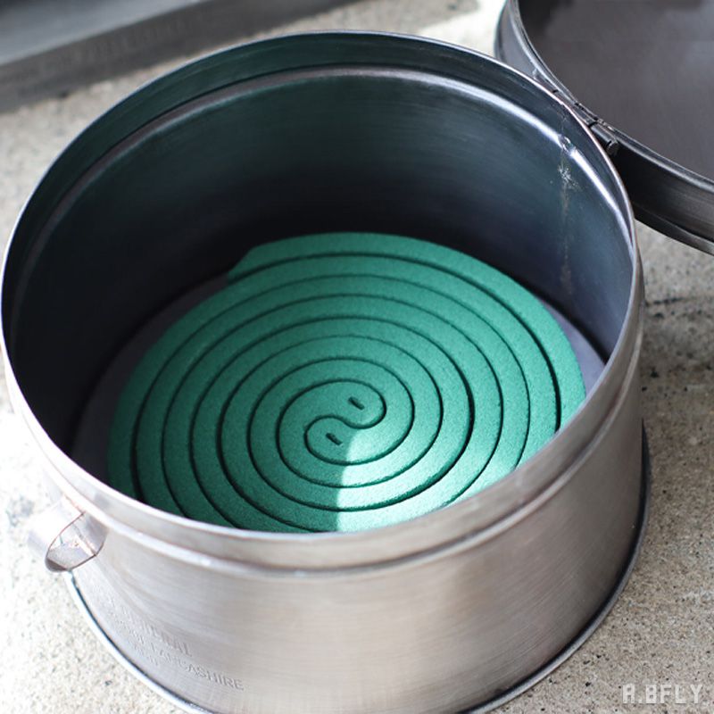 【MAX6,000円クーポン配布中】コイルボックス 蚊取り線香入れ 蚊取り線香収納 蚊取り線香 ストック 保..