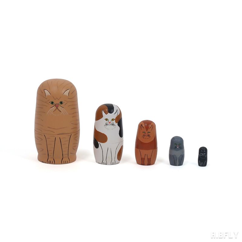 木製マトリョーシカ 猫 キャットモチーフ 置物 インテリアオブジェ 幅6.2×奥行6.2×高さ11.4cm 天然木 手描き ハンドメイドの商品画像 3