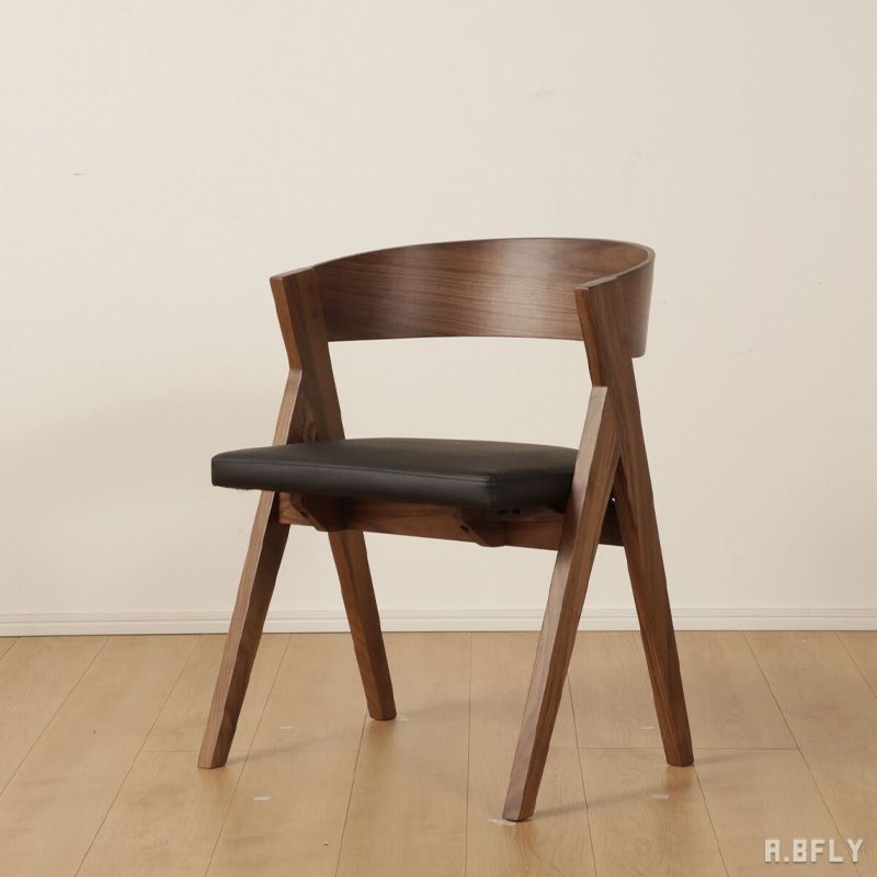 【4点セット】ダイニングテーブル チェア 椅子 ベンチ 幅150cm 4人用 四人掛け 食卓テーブル 長方形 デザイン 高級感 天然木製 無垢 ウォールナット材 おしゃれ 北欧 おすすめ カフェ 新生活 高級家具 ダークブラウン ジャパンディ ダイニングチェア 食卓イス【大型商品】 [3]