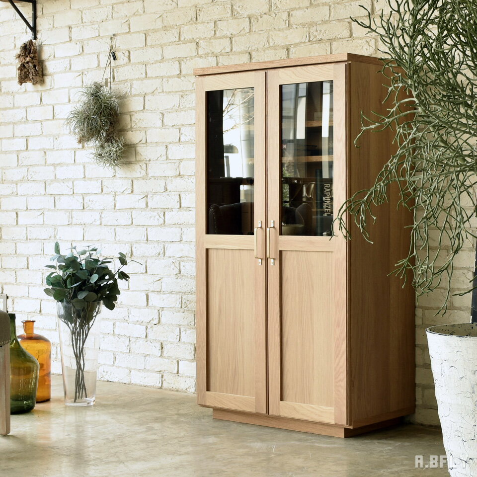 樂天商城 - 【最大6,000円クーポン配布中】【日本製】ガラスキャビネット 収納棚 開き戸 キャビネット ガラス扉 カップボード 飾り棚 食器棚 サイドボード 木目 ベージュ キッチン収納 本棚 リビング収納 ナチュラル かわいい おしゃれ 北欧 幅70cm 完成品【大型商品】