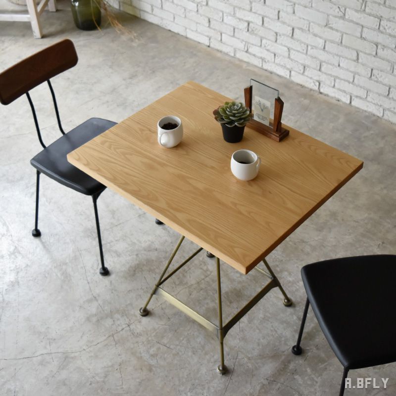 カフェテーブル 2人用 幅75×奥行60 二人掛け ダイニングテーブル 食卓テーブル 長方形 省スペース コンパクト ゴールド脚 真鍮 天然木 木製 無垢材 机 デスク ヴィンテージ アンティーク レトロ 高級感 レストラン カフェ 店舗 飲食店