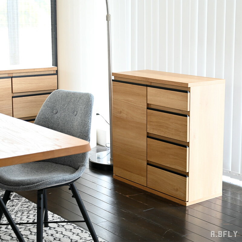 樂天商城 - キャビネット 幅80cm サイドボード リビングボード シェルフ 4段 チェスト スリム ローチェスト リビング収納 書類収納 扉付き 扉 大容量 引き出し 引出 引出し 小物収納 キッチン収納 カウンター下収納 木製 木目 ナチュラル シンプル 日本製 国産 完成品