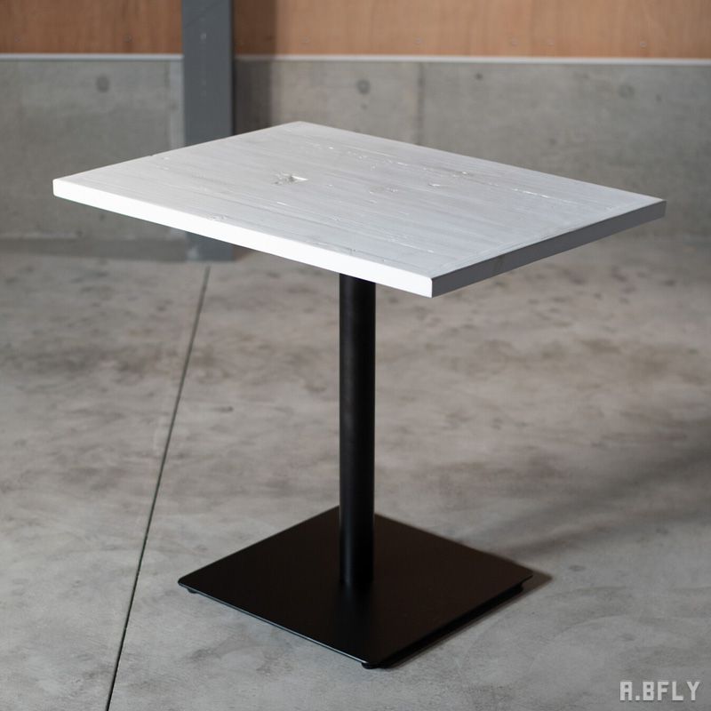 カフェテーブル コーヒーテーブル 長方形 ホワイト 白 古材 アンティーク調 スチール脚 インダストリアル ブルックリン ヴィンテージ 飲食店 カフェ 西海岸 アメリカン アイアン ファクトリー 男前インテリア シンプル