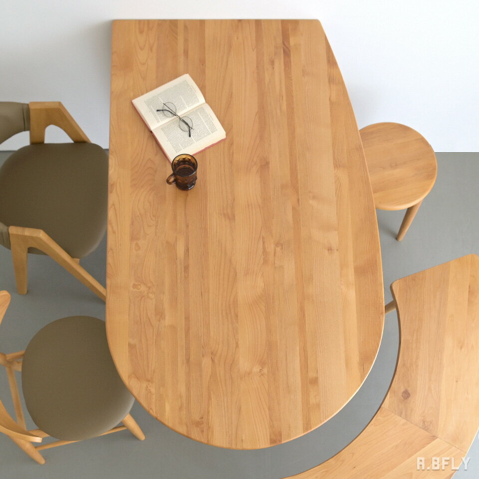 樂天商城 - ダイニングテーブル D型 変形天板 幅150cm アルダー無垢 ウレタン塗装 ナチュラル 壁付け 省スペース 4人用 曲線テーブル 角丸 安心設計 T字脚 脚間調整10cm 木製 食卓テーブル W1500 D860 H710