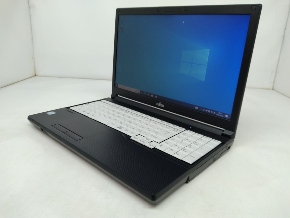 富士通 Lifebook A576/TX FMVA3702JP 第6世代 i5-6360U メモリ8GB SSD256GB Windows10Pro 1年保証 D-sub HDMI USB3.0 wifi/Bluetooth内蔵 15.6インチ DVD-RAM 有線LANポート ノートパソコン ノートPC 中古パソコン 中古PC 1219-L 2