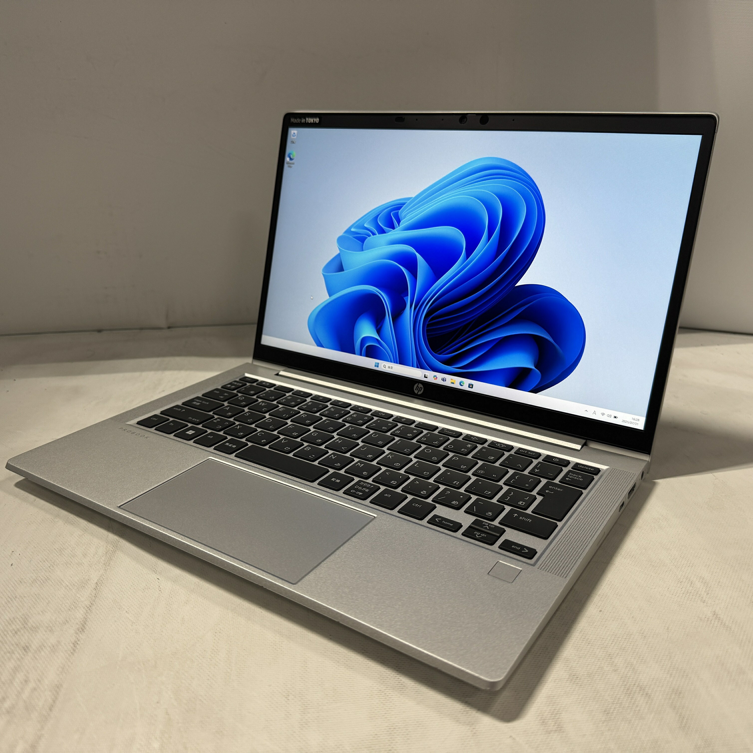 HP ProBook 635 Aero G8 37Z90AV AMD Ryzen 3 5400U AMD第4世代CPU メモリ16GB NVMe M.2SSD 256GB 13.3インチ FHD 1920*1080p Wi-Fi Bluetooth 無線LAN WEBカメラ USB3.0 USBType-c 送料無料 中古モバイル 中古ノートパソコン 中古パソコン 中古PC 0805-E