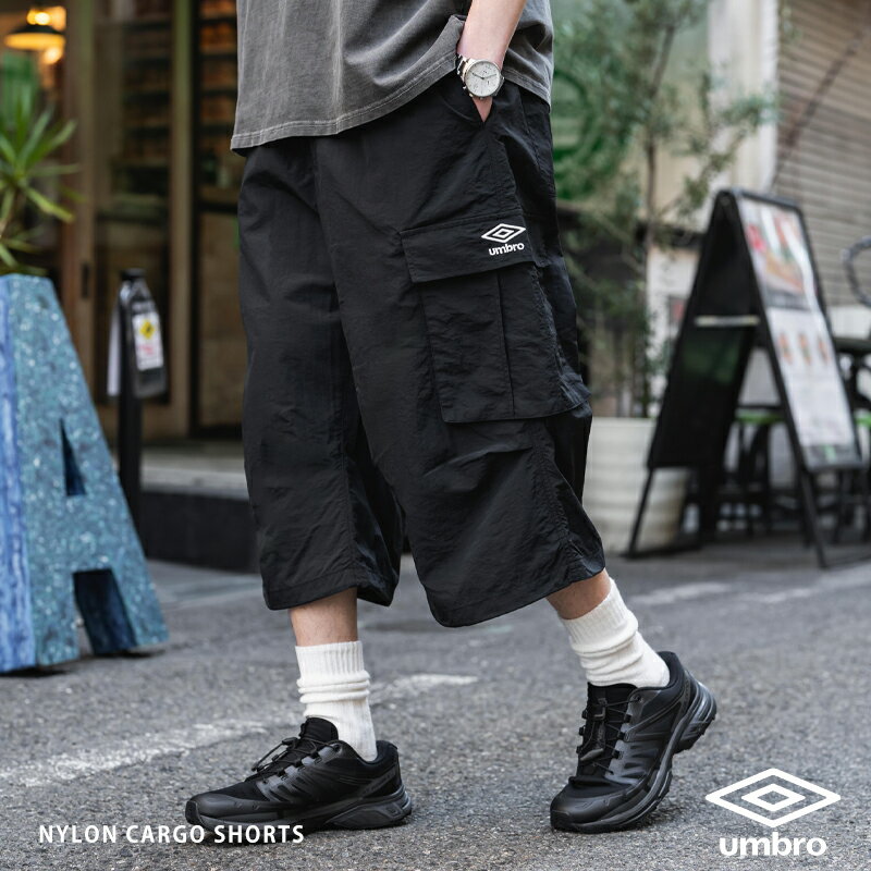 UMBRO アンブロ カーゴパンツ ナイロン ハーフパンツ ワイド メンズ レディース ドローコード バルーンシルエット ショート バギーショーツ バミューダ　短パン 膝下 イージー タック 薄手 軽量 リラックス カジュアル ストリート フェス アウトドア ミリタリー 15348