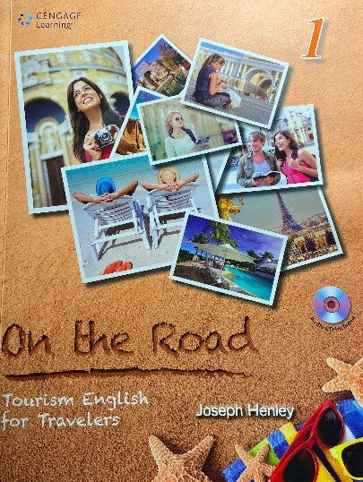 【取寄品】【取寄時、納期1〜3週間】On The Road Tourism English For Travelers 1 Student Book with Mp3 Audio【メール便を選択の場合送料無料】