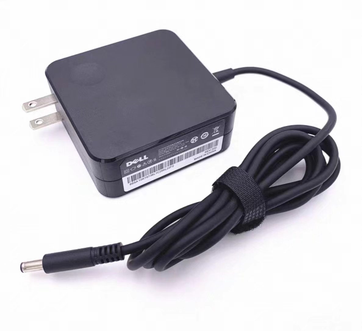 商品詳細 型番(指定不可) HA65NS5-00 入力 電圧100V-240V 50/60Hz 出力 19.5V3.34A 65W コネクタ 4.5mm*3.0mm 対応機種 DELL LATITUDE D610 保証 1年間の製品保証（お渡し日より） ご注意 ※出荷前は動作確認済みます。 ※メーカーの製品更新により、生産ロットが、標識若干違う場合があります。 ※元箱や取説、品質保証カードなど付属されていない簡易包装の商品でございます。 ※在庫状況によって商品を配送しますので、型番の指定はできかねます。 生産国 CHINA商品詳細 型番(指定不可) HA65NS5-00 入力 電圧100V-240V 50/60Hz 出力 19.5V3.34A 65W コネクタ 4.5mm*3.0mm 対応機種 DELL LATITUDE D610 保証 1年間の製品保証（お渡し日より） ご注意 ※出荷前は動作確認済みます。 ※メーカーの製品更新により、生産ロットが、標識若干違う場合があります。 ※元箱や取説、品質保証カードなど付属されていない簡易包装の商品でございます。 ※在庫状況によって商品を配送しますので、型番の指定はできかねます。 生産国 CHINA
