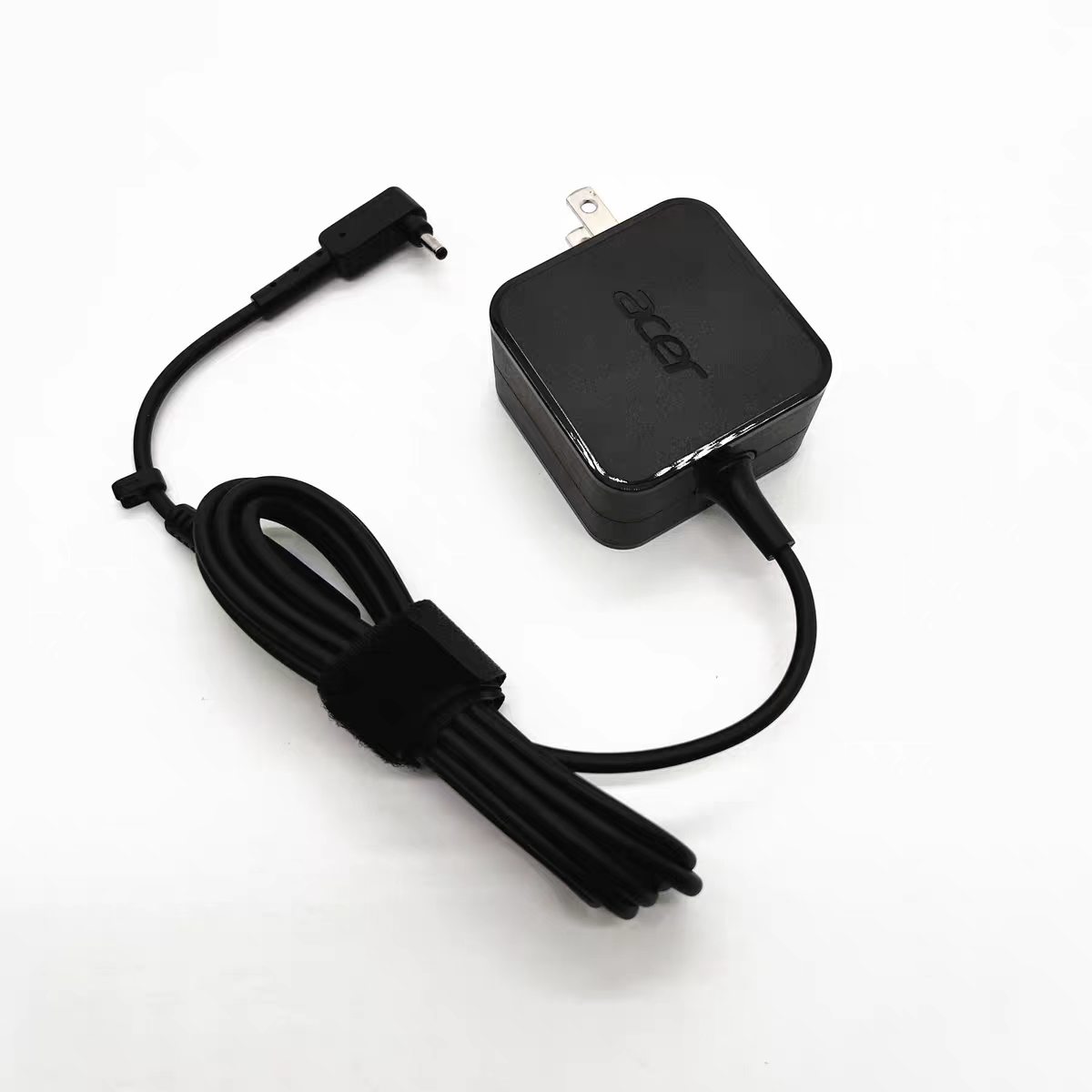 Fuji - 純正 ACER W15-045N4A 19V 2.37A 45W ACアダプター 電源ケーブル付属 (コネクタ形状:3.0*1.0mm) 直差込タイプ