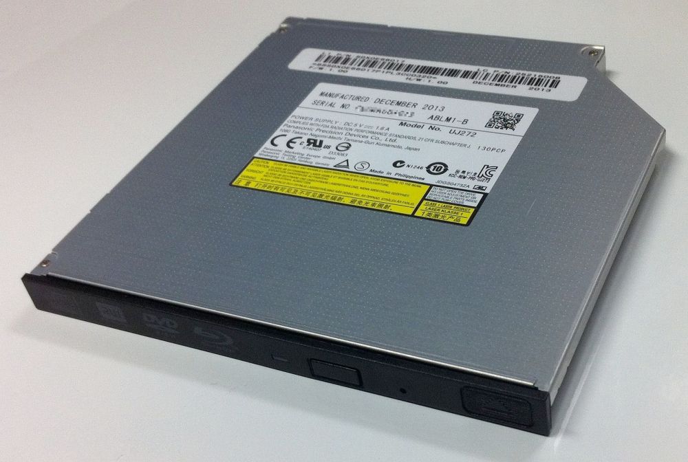【送料無料】【新品】 Panasonic パナソニック BDXL対応 9.5mm厚 ウルトラスリム ブルーレイドライブ (SATA接続) UJ-272