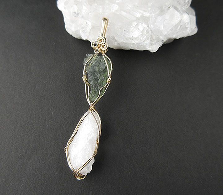 アゾゼオ アゼツライト＆モルダバイト 14KGFペンダント ヘブンアンドアー...