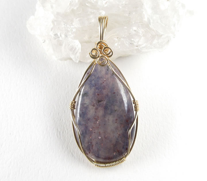 アイオライトサンストーン 14kgfペンダント キラキラのラメが出る サイキ...