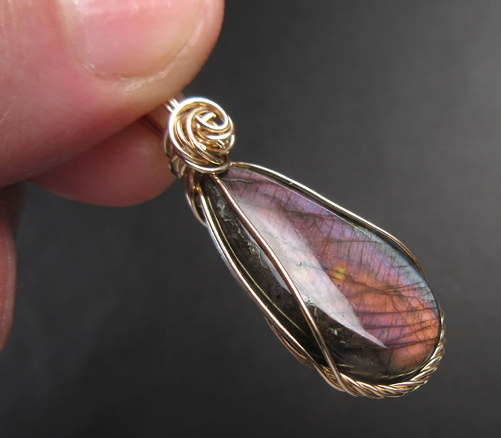 ブルーラブラドライト 14kgfペンダント ブルーシラー 保護 メディテーショ...