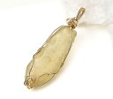 【11/1.2 10%OFFクーポン】リビアングラス リビアンゴールドテクタイト 14KGFペンダント 内なる王、女王を目覚めさせる石 ガラス質 P1lyb010