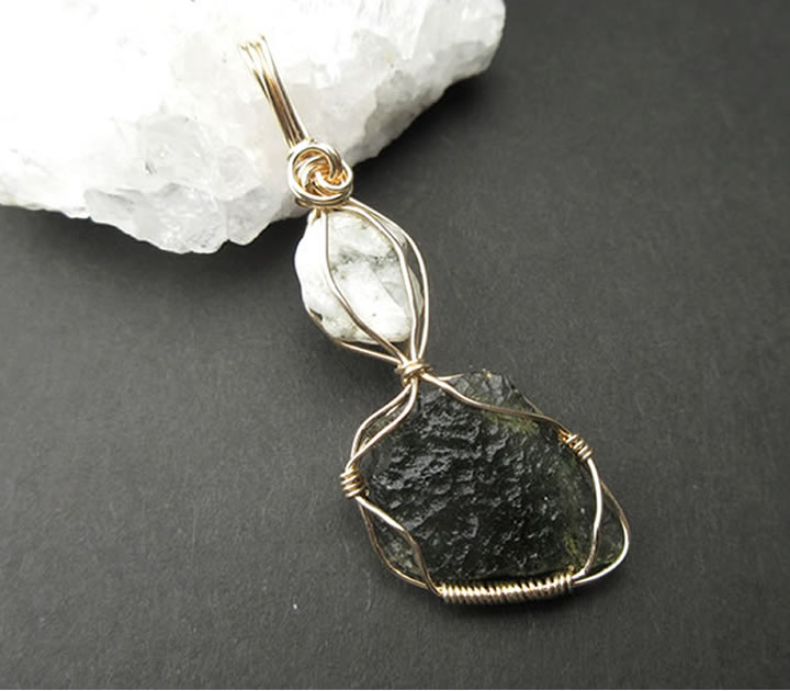 フェナカイト＆モルダバイト 14kgfシナジーペンダント 世界で最も高い波動...