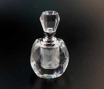 【10%OFFクーポン 2/9 20時-)アトマイザーボトル ロッククリスタル(水晶)/ジェムエッセンス入れ/香水入れ/天然石 bottqr