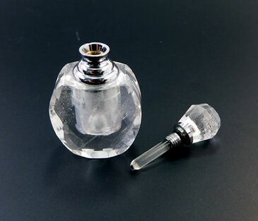 【10%OFFクーポン 2/9 20時-)アトマイザーボトル ロッククリスタル(水晶)/ジェムエッセンス入れ/香水入れ/天然石 bottqr