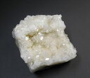 ユークレース クラスターonクォーツ 多数の美しい結晶で表裏が覆われた稀少なクラスター 真実への明瞭さ、サイキック能力とシンクロニシティの石 euc026