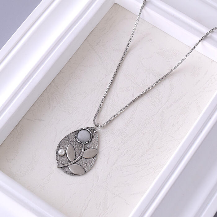 樂天商城 - 【10%OFFクーポン本日限定】リーフ ネックレス シルバー レディース 上品 おしゃれ アンティーク風 パール 通販 アクセサリー