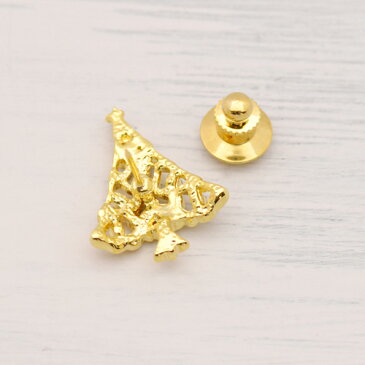 ピンブローチ キラキラゴールドクリスマスツリー クリスマス/クリスマスグッズ/プレゼント/ピンブローチ/ピンバッジ/タックピン/ブローチピン
