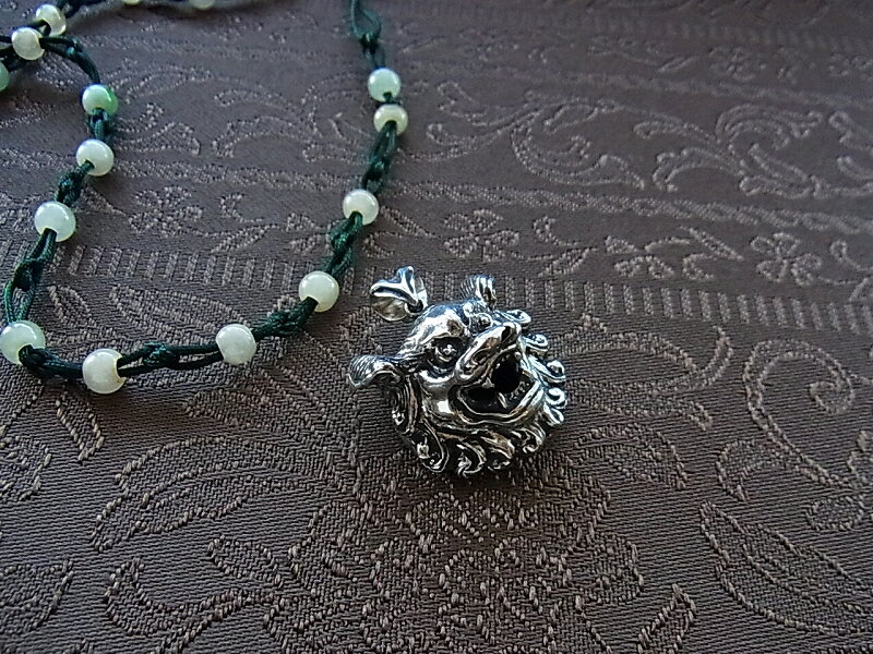 獅子トップ シルバー925 トップ 獅子 ライオン 虎 貔貅 霊獣 オリジナル ハンドメイド 1点もの 送料無料 カッコイイ ワイルド BLACK FRIDAY