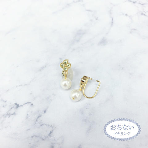 Other , Materials - ニューノンホールピアス　揺れパール×小粒フラワー　イエロー　マルピア